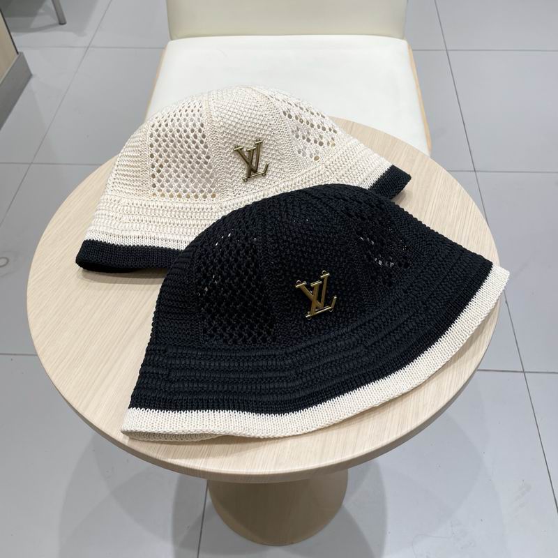 LV hat 032003